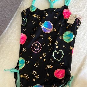 Beautiful bathing suit size. 18 brand new